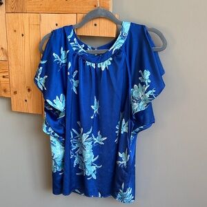 Liz Claiborne Royal Blue Floral Flutter Sleeve Blouse